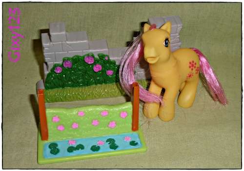 Mini My Little Pony Clone & Accessories