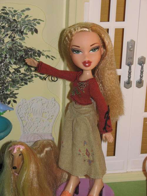 Bratz Doll FIANNA made by MGA