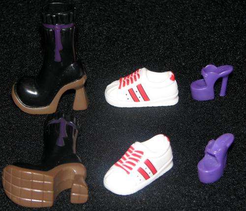 Barbie doll Shoes (Lot 9)