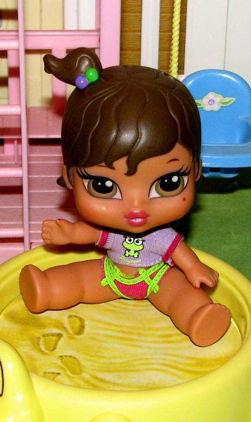 Bratz Babiez/Babies Yasmine made by MGA