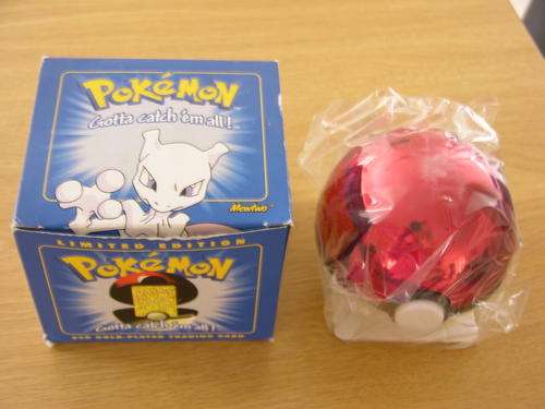 Pokemon 23carat Gold plated trading card in Bowl and box - Limited edition Mewtwo