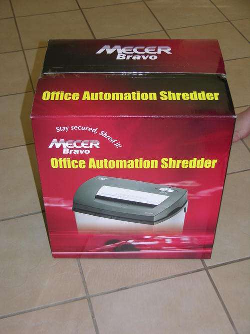 Mecer Bravo Cross cut Home & Office shredder - Brand new in box