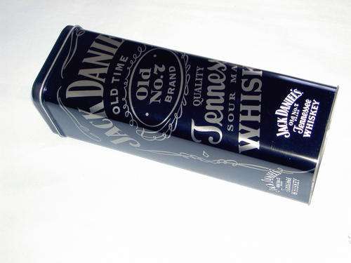 JackDaniels Tin Empty - 70cl   rare