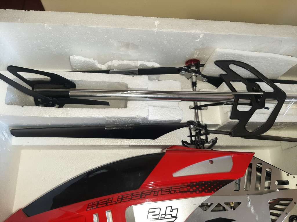 WOW 130CM 2.4GHZ RC HELICOPTER