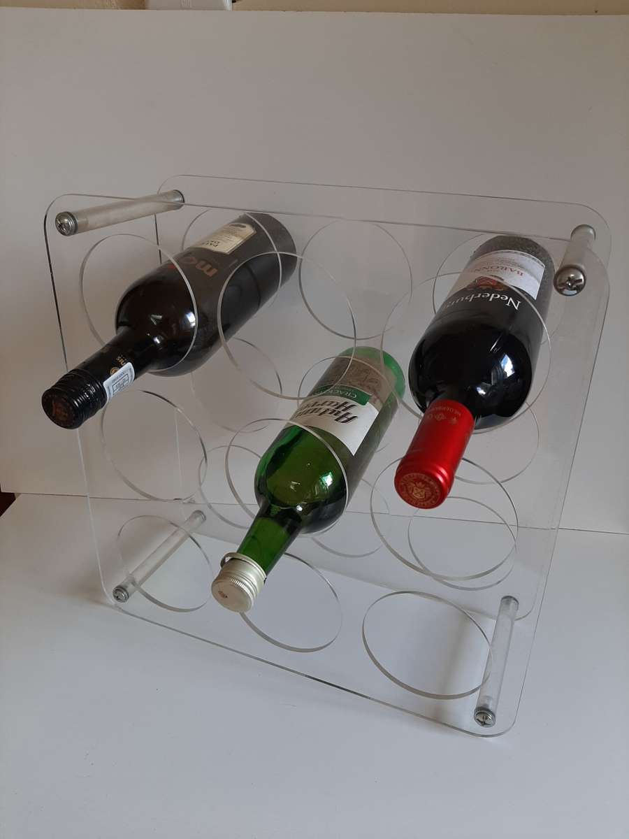 9 BOTTLE WINE RACK ( PERSPEX )