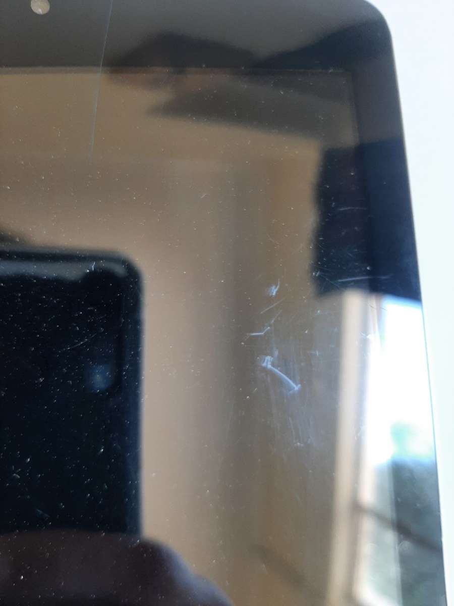 7`Galactic ETAB M7023G  8GB Tablet wifi and 3G