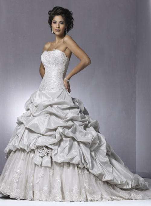 Top Designer Custom Made Wedding Dress