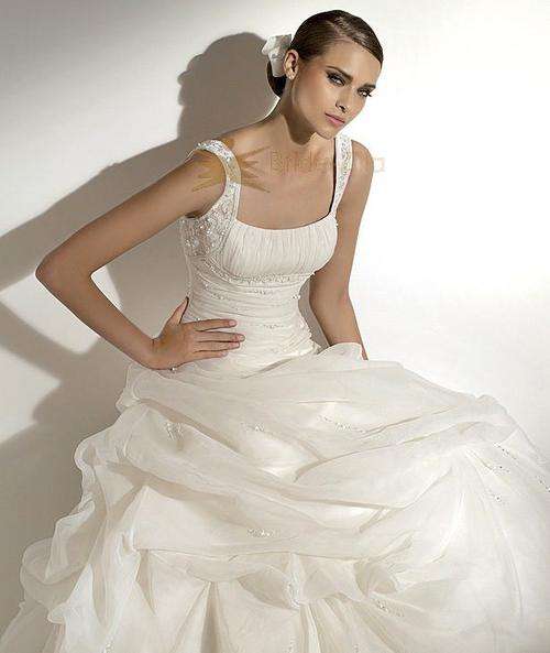 New Designer Dress Special Launch - Be the first to wear this gown! FREE Gift!!