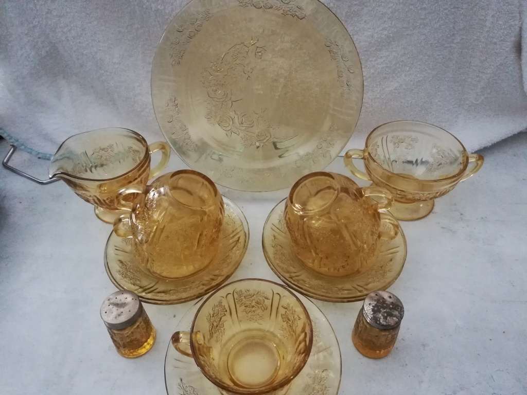 Vintage Glass Tea set