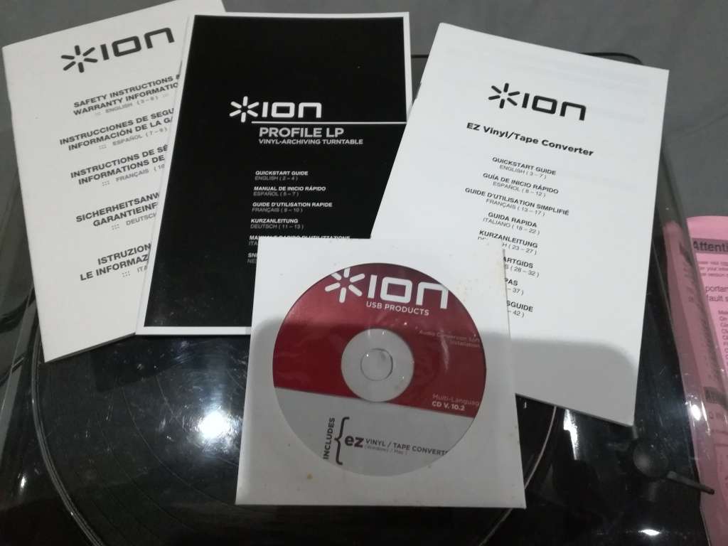 ION Profile LP  Vinyl conversion turntable  - LIKE NEW