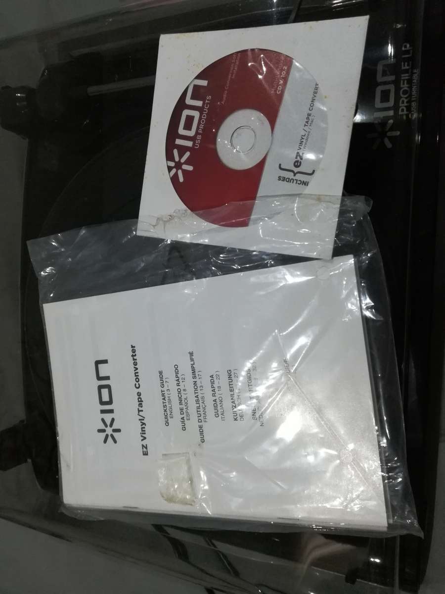 ION Profile LP  Vinyl conversion turntable  - LIKE NEW
