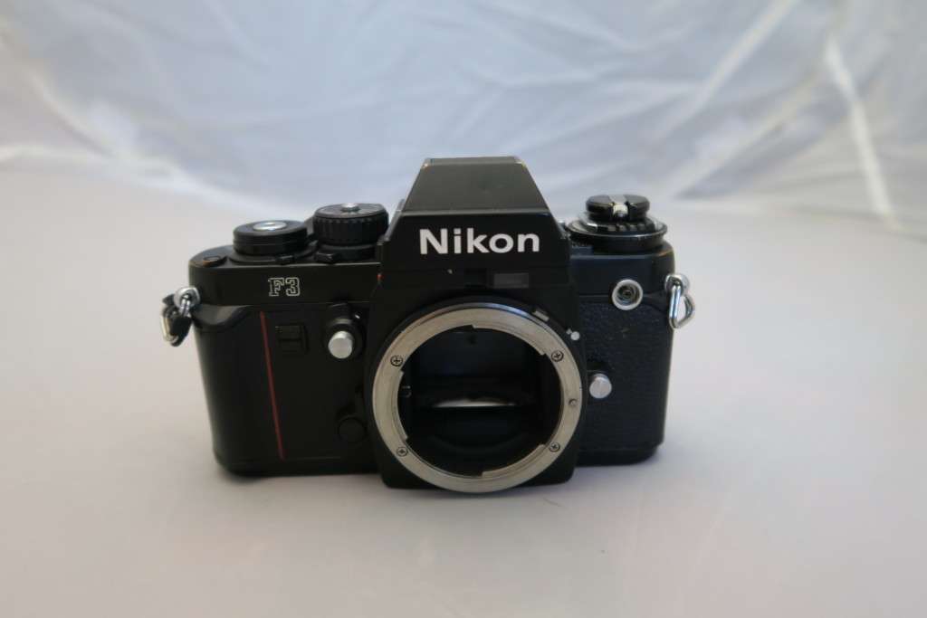 Nikon F3 35mm film camera + 28mr f2.8 + 55mm f2.8 Macro lenses & Leather cover - missing film cap