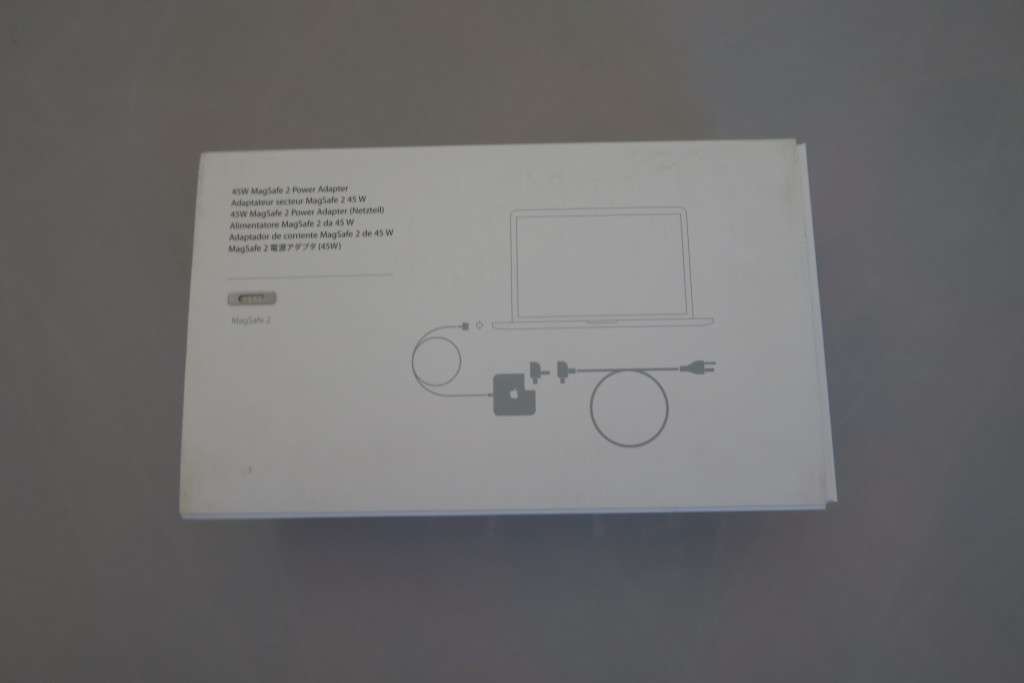 Apple Macbook 45W MagSafe 2 Power Adapter