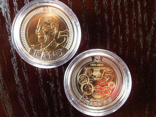 Combo 2008 and 2011 SARB 90th R5 UNC Capsulated Coins !!!