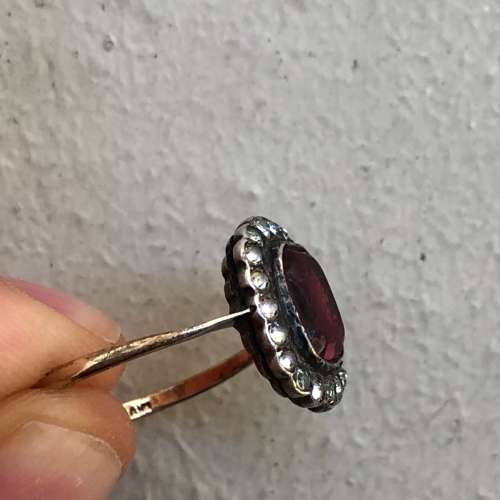 Beautiful Late Victorian/Edwardian 9ct Gold/Silver Red Paste Ring