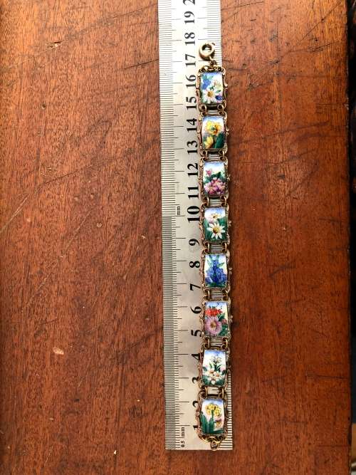 Beautiful Antique Victorian Gilt And Enamel Flower Panel Bracelet