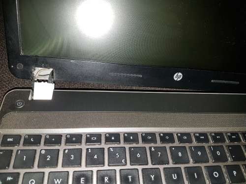 HP Probook 4530s - Core i3 - 700GB hard drive - Please Read