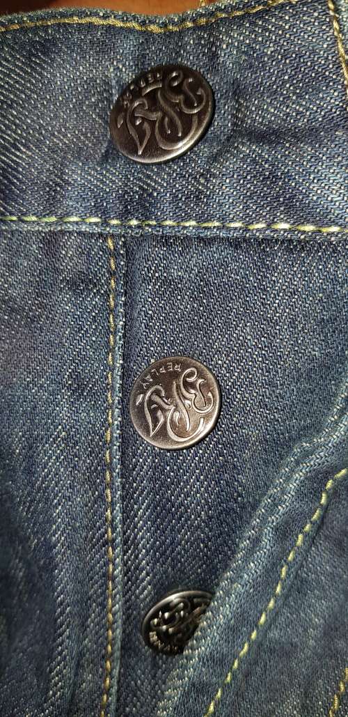 REPLAY Jennon JEANS SIZE 32 - Brand New (Regular Low Waist)