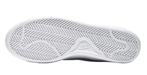 Original Nike - Court Royale (White/Metallic Silver) Women's Classic Shoes - UK 5