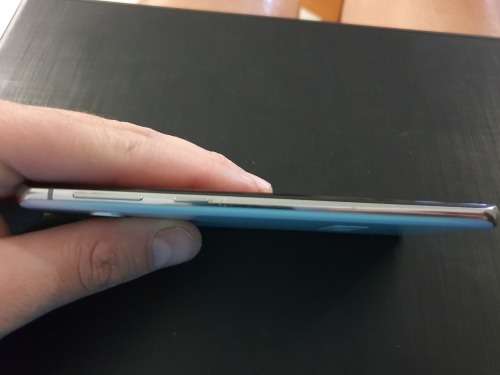 Samsung Galaxy S10 128GB - Mint Condition - with box and accessories