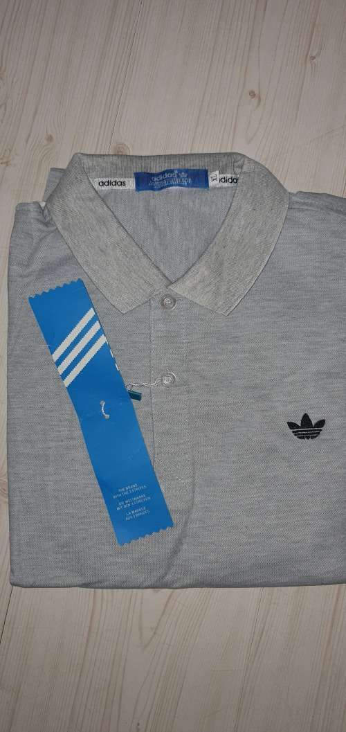 Adidas Slim Fit - Large - Brand new - with tags (Light Grey)