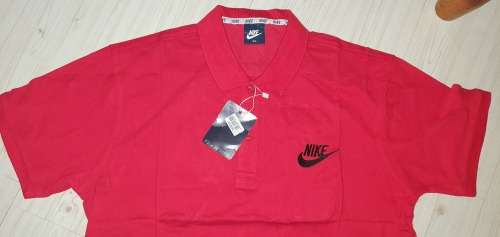 Nike Slim Fit - Large - Brand new - with tags (Red)