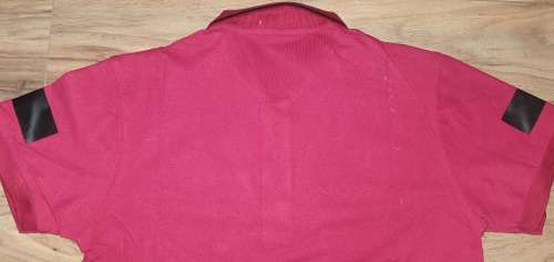 Mercedes-Benz Slim Fit - Medium - Brand new - with tags (Maroon)