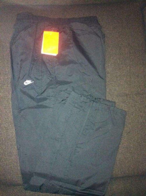 NIKE Athletic - Meduim - Brand New