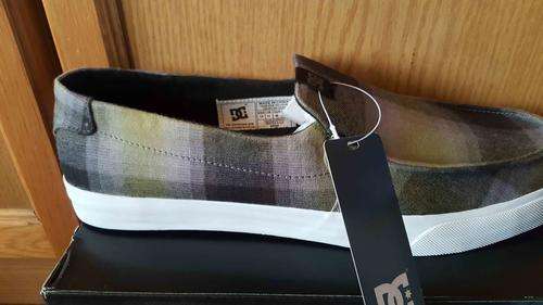 DC - ORIGINAL - SHOES SA SIZE10 - BRAND NEW