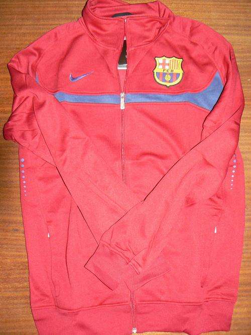 SWEATER - X-LARGE - BRAND NEW