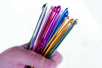 12 piece Aluminium crochet hook set