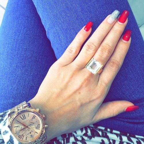 Vintage Style Solid 9ct Gold Ring