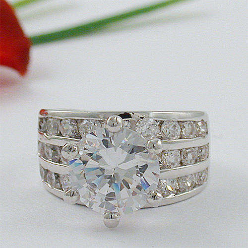 STUNNING 5 CT ROUND/BAGUETTES CZ CUBIC ZIRCONIA RING