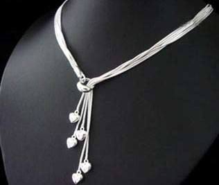 Vibrant Brand New Necklace (AA71)