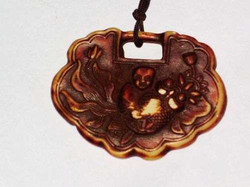 Chinese pendant ========