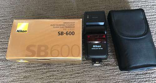 Nikon SB-600 Speedlight