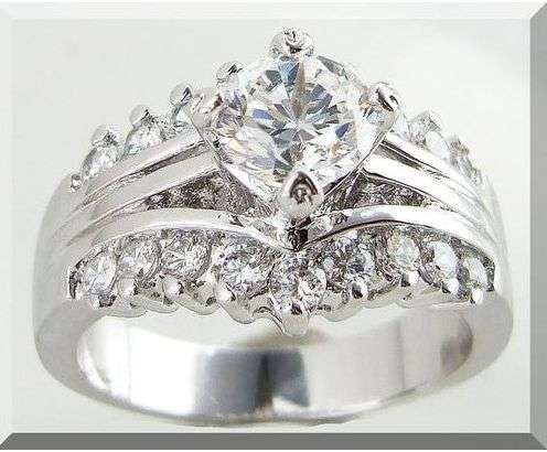 **FREE SHIPPING!**1.55CTW  ANTIQUE STYLE  BRILLIANT CUT SIMULATED DIAMOND RING SIZE 6