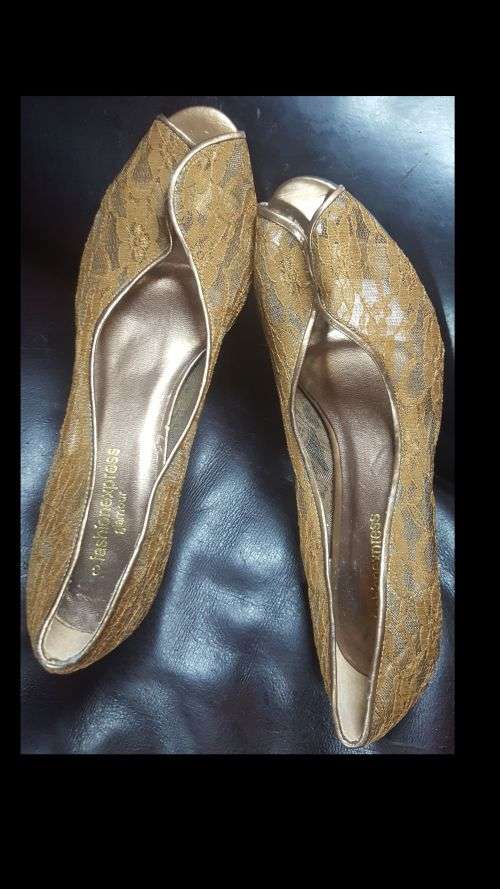 COPPER BROWN LACE HIGH HEEL SHOES SIZE 6 - Fashion Express Glamour
