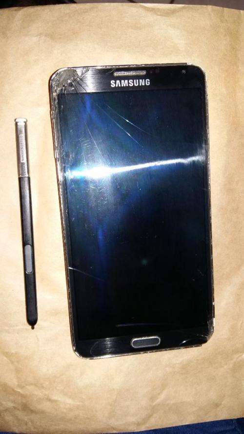 SAMSUNG GALAXY NOTE 3 (N9005 32gb) - DAMAGED LCD