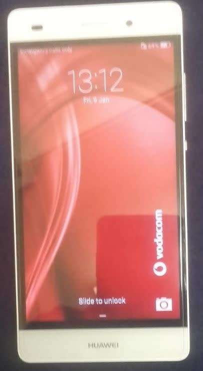 HUAWEI P8 LITE 16GB  + Charger + Tempered glass + Case