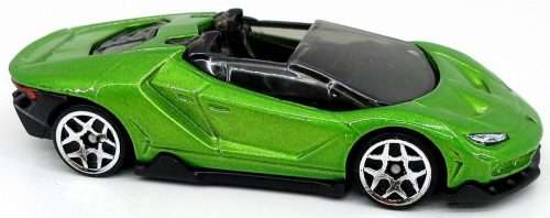 MULTI-PACK EXCLUSIVE - `16 LAMBORGHINI CENTENARIO ROADSTER - 2021 - X6999