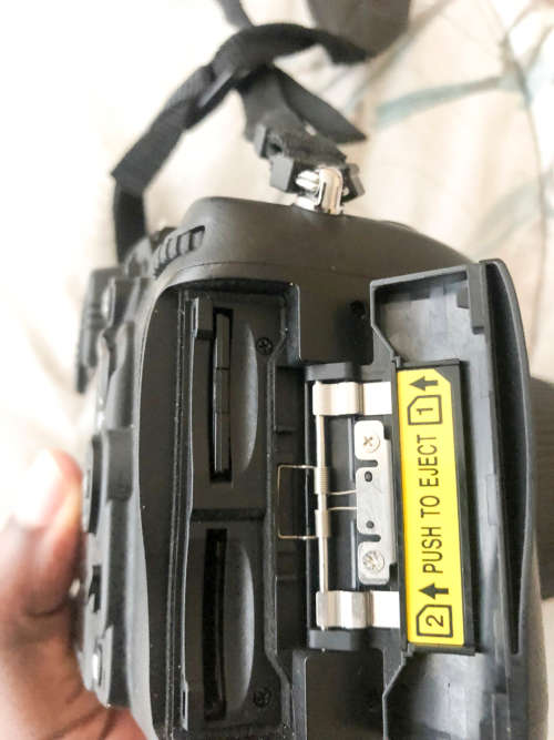 Nikon D7000 with 55-200mm lens (Pro digital camera)