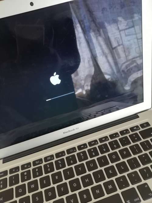 MacBook Air i5 (2015 model)