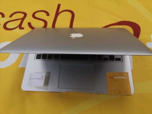 APPLE MACBOOK AIR 2017| INTEL CORE i5| 128GB STORAGE| 8GB RAM