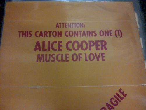 ALICE COOPER MUSCLE OF LOVE LP
