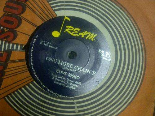CLIVE RISKO - ONE MORE CHANCE/SHE REALLY LOVES ME SA 7 SINGLE LP