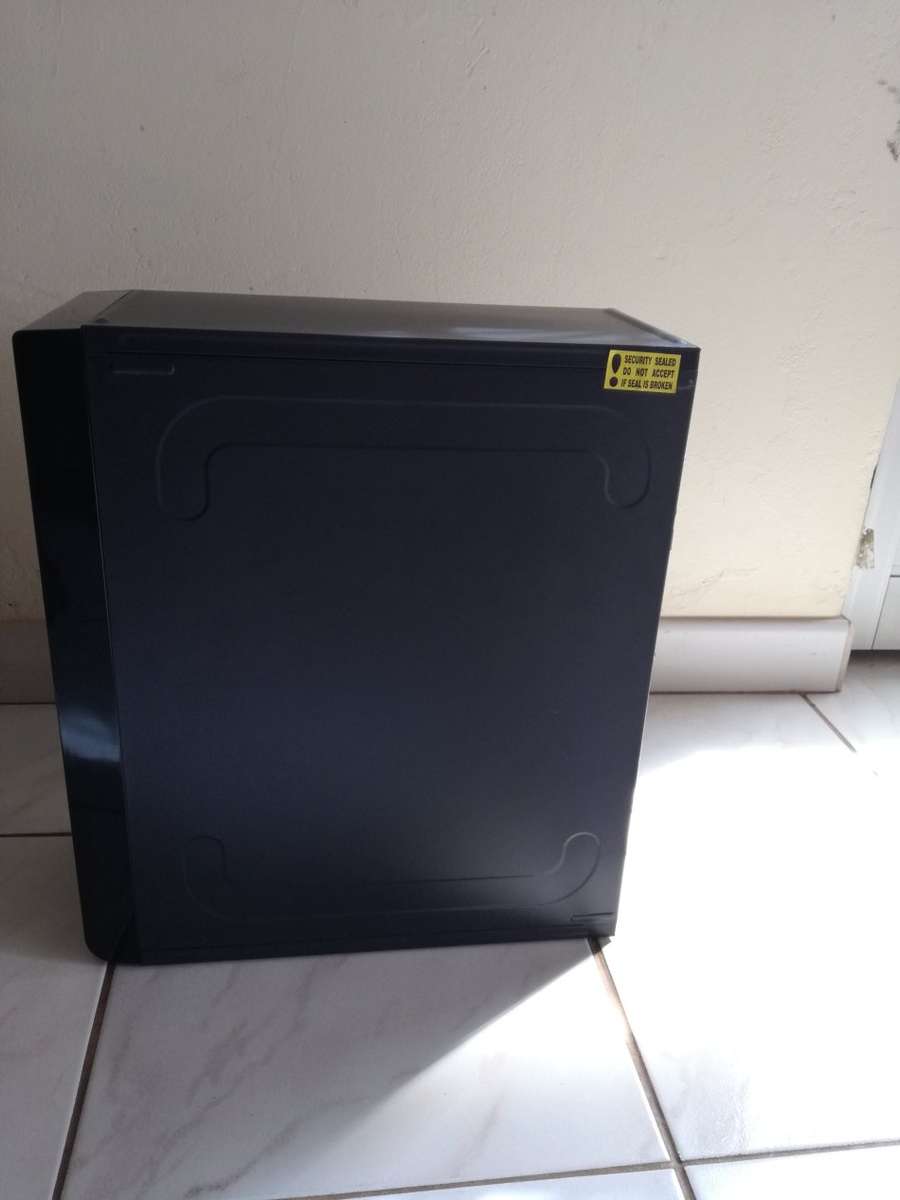 Gaming PC + Windows 10 + Games Worth 7K