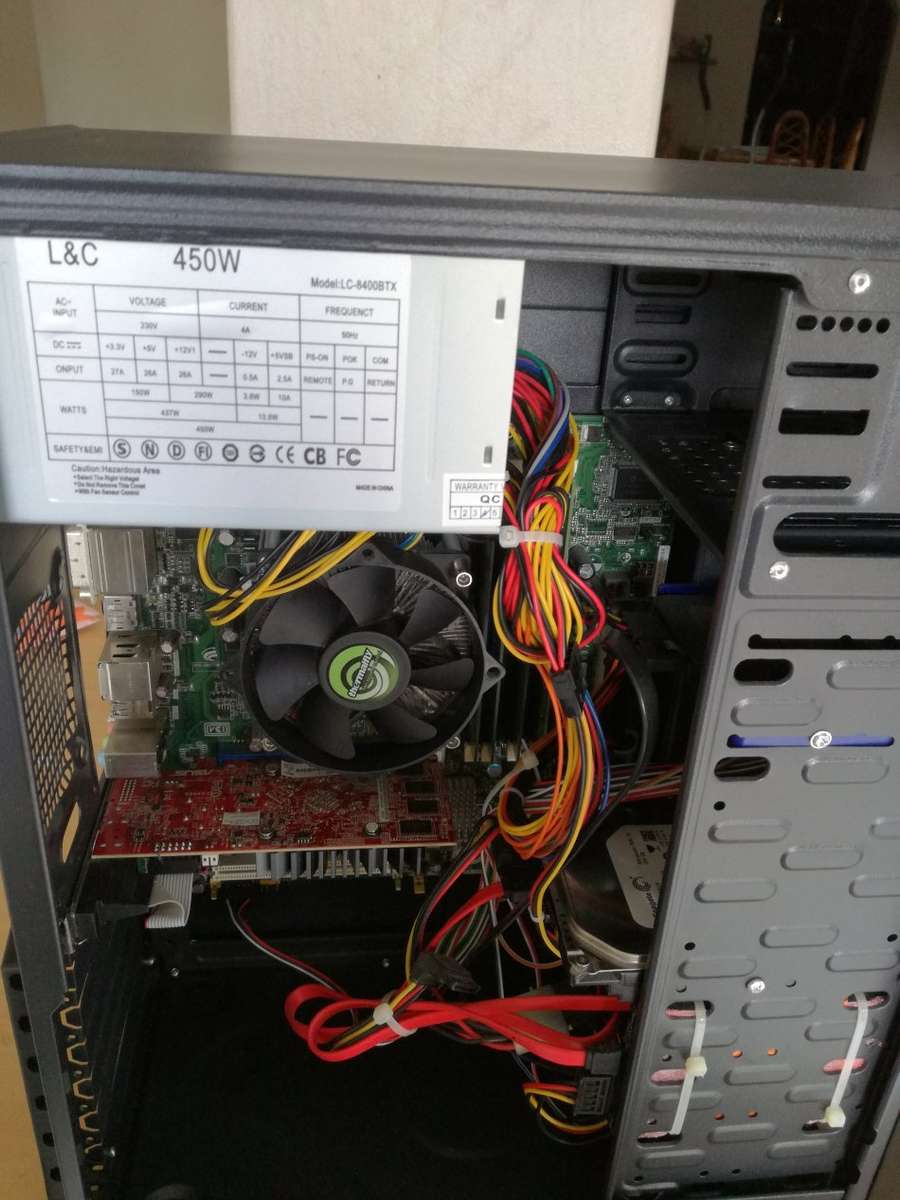 Gaming PC + Windows 10 + Games Worth 7K