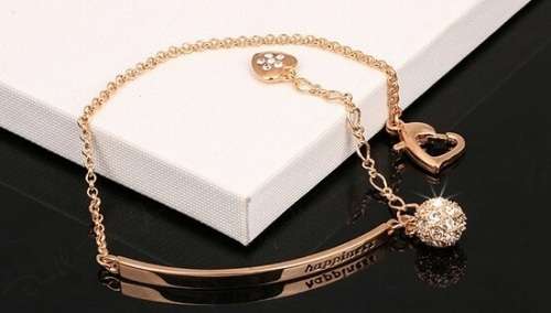 Christmas Sale - Stunning Designer Earrings and Chains NDF