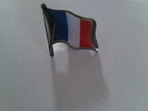 French flag pin